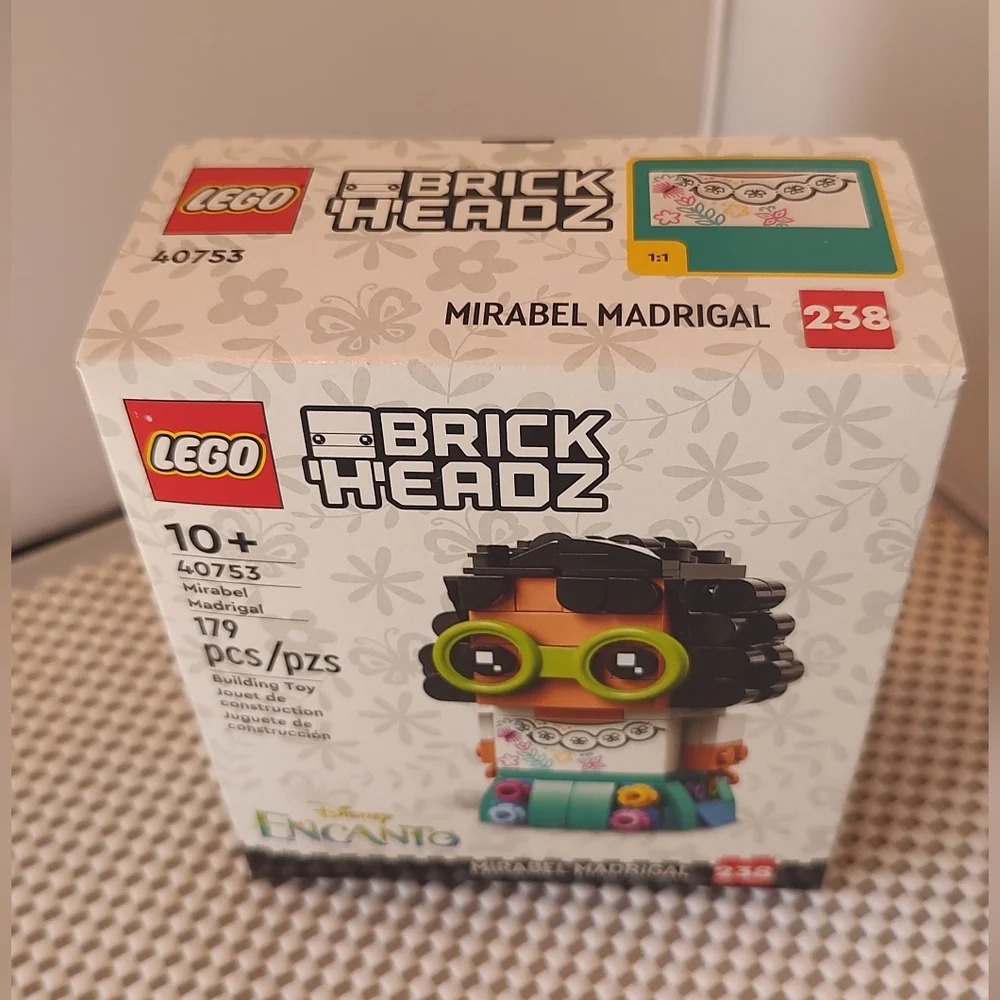 Lego BrickHeadz 40753 Mirabel Madrigal Disney Encanto #238 NWT Building Toy Set